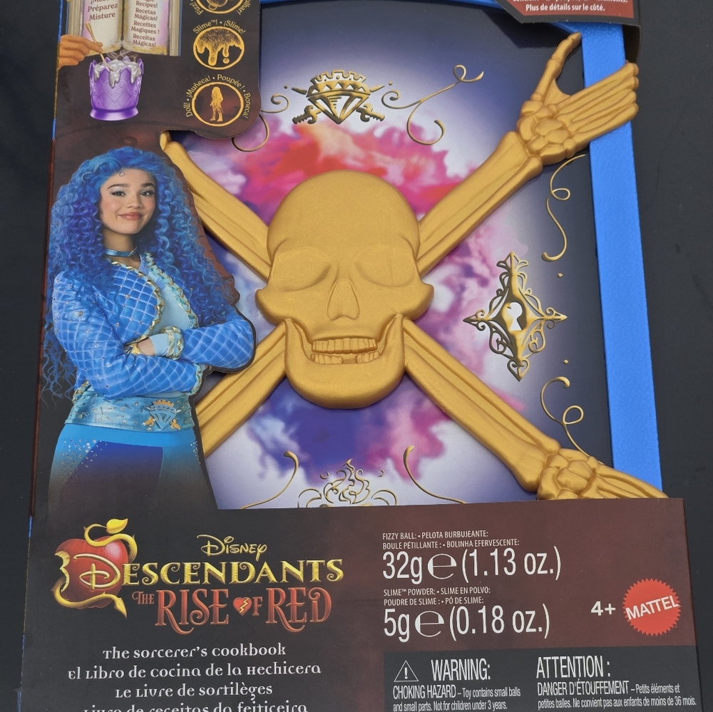 Mattel Disney Descendants: The Rise of Red Princess Chloe Charming, Daughter of
